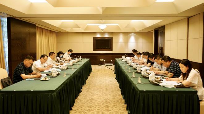 省委編辦主任陳忠義一行調(diào)研集團(tuán)事業(yè)單位分類(lèi)改革工作