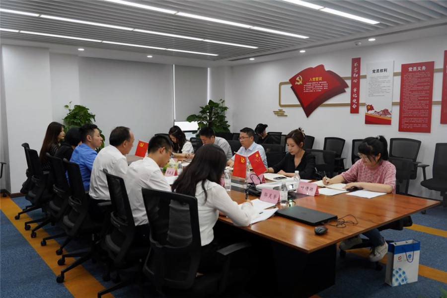 尊龍凱時(shí)集團(tuán)“做大影響力”專責(zé)工作組調(diào)研督導(dǎo)航旅品牌營銷工作
